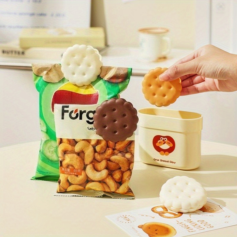 2pcs White/Yellow Cookie-Shape - đánh giá và giá Food Storage Yellow